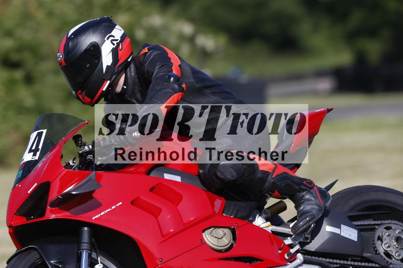 /17 17.05.2025 PROMAX ADR/Gruppe gruen/124